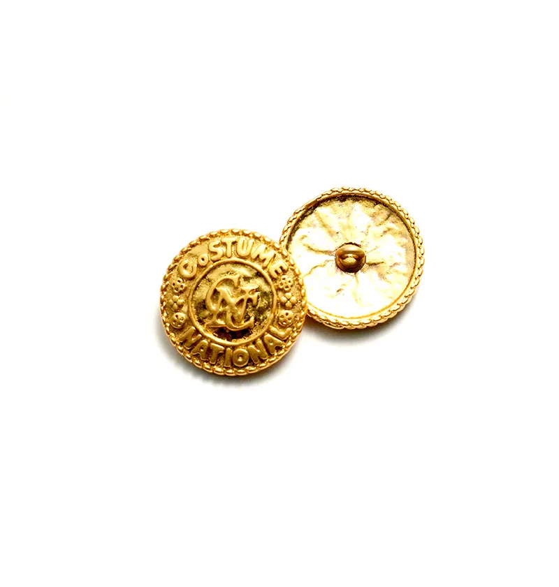 custom-metal-button-2.jpg