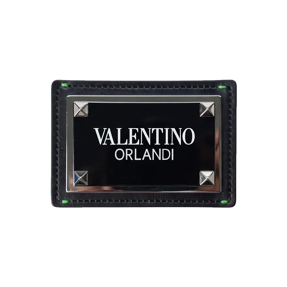 custom‑garment‑metal-leather-labels-44.jpg