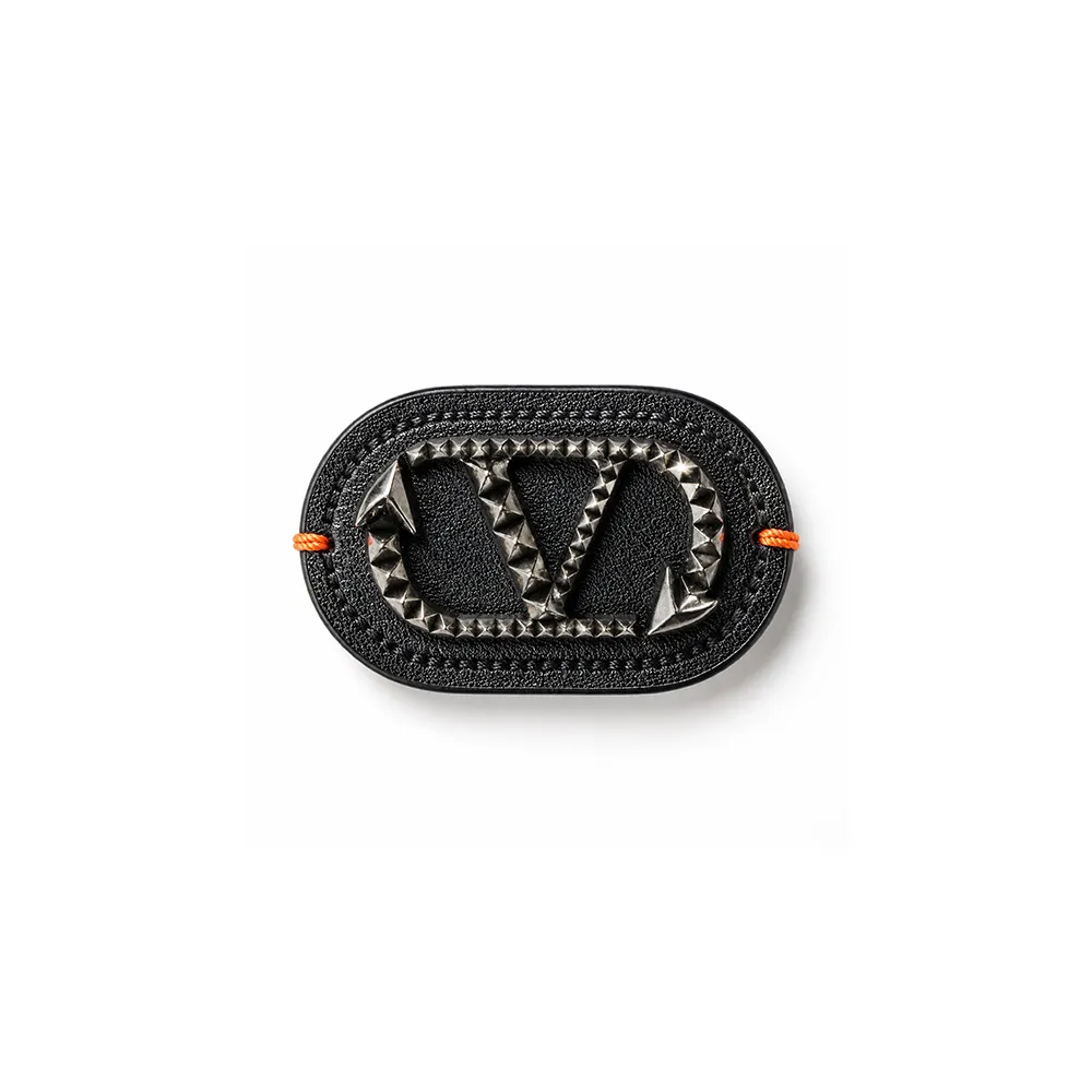 custom‑garment‑metal-leather-labels-49.jpg